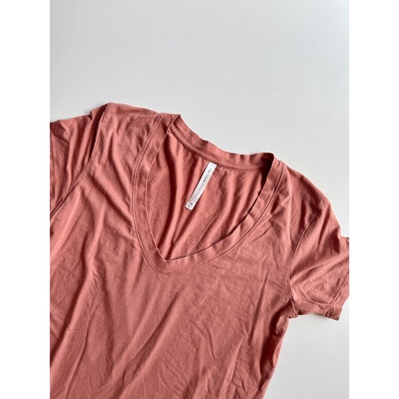 Lot of 2 Aritzia GROUP BY BABATON Size XS T-Shirts - Foundation & Lifestyle - Picture 3 of 16